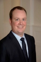 Portrait photo of Dirk Lorenz-Meyer.